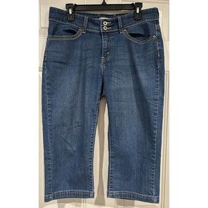 Levi’s Denim Capris Zipper w/Double Button Closure Pockets Sz - 12